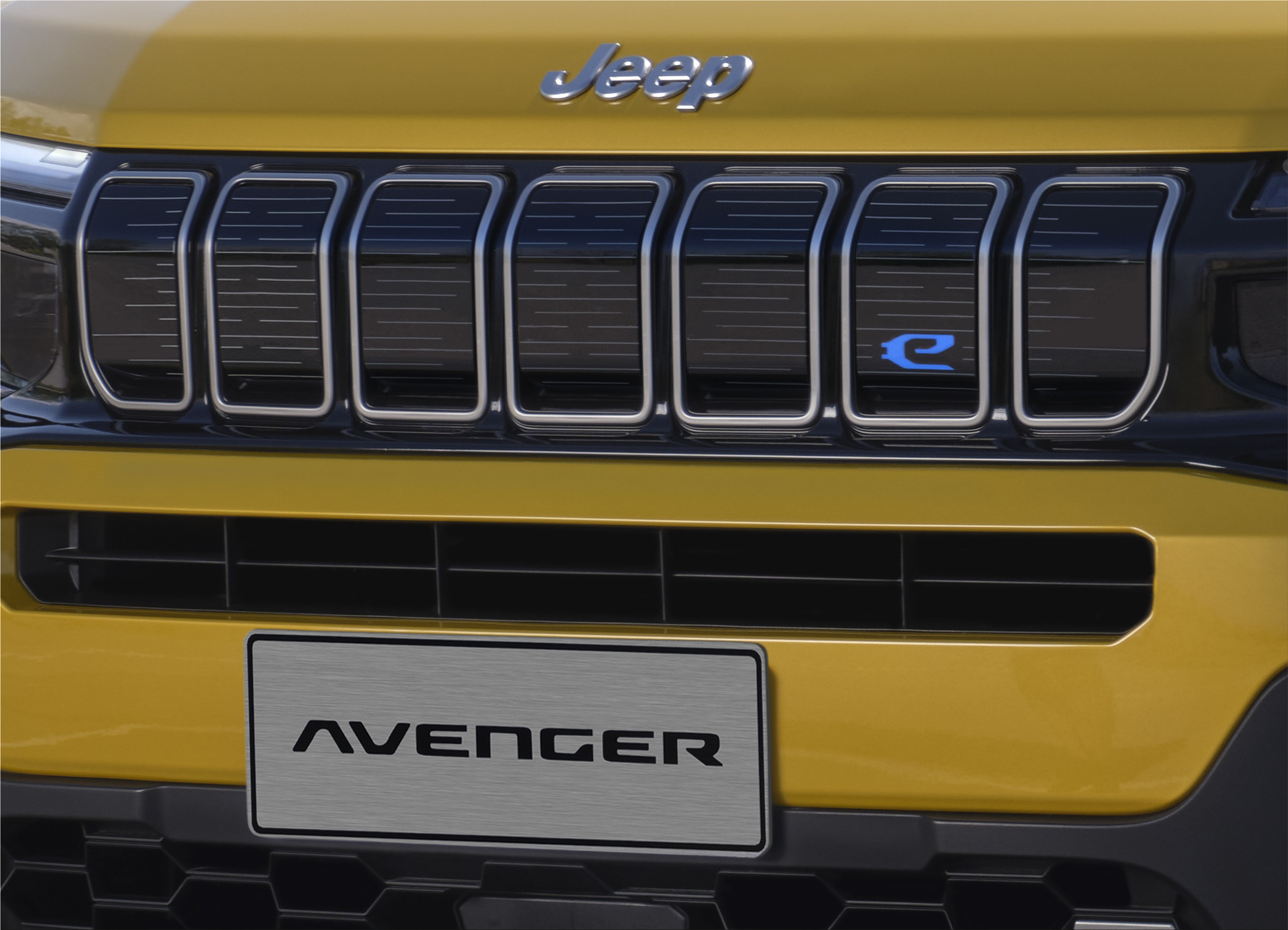 The Jeep Avenger Electric Suv Could Win Car Of The Year 2023 Electric Hunter 7685