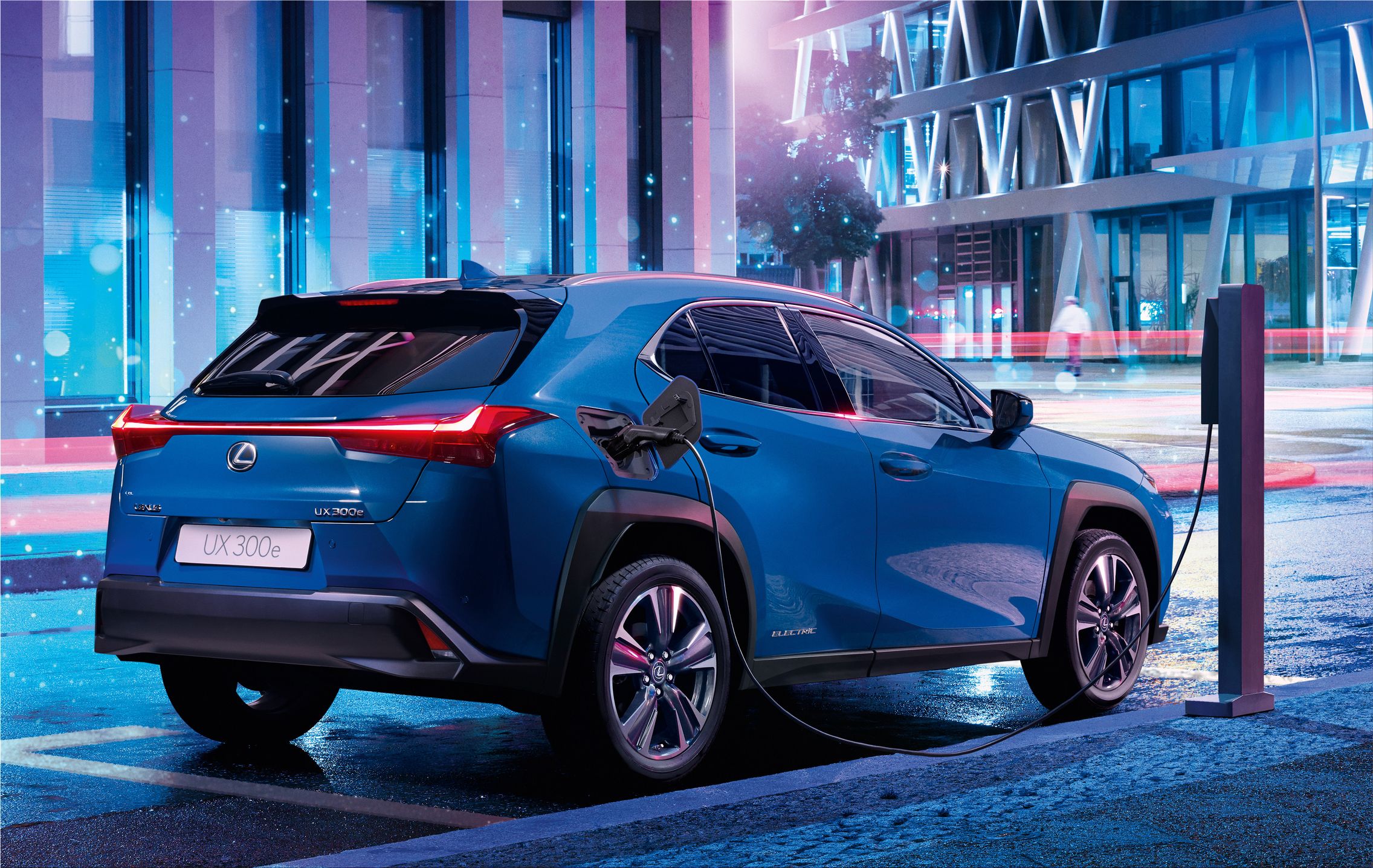 First 100 electric car from Lexus UX 300e Electric Hunter