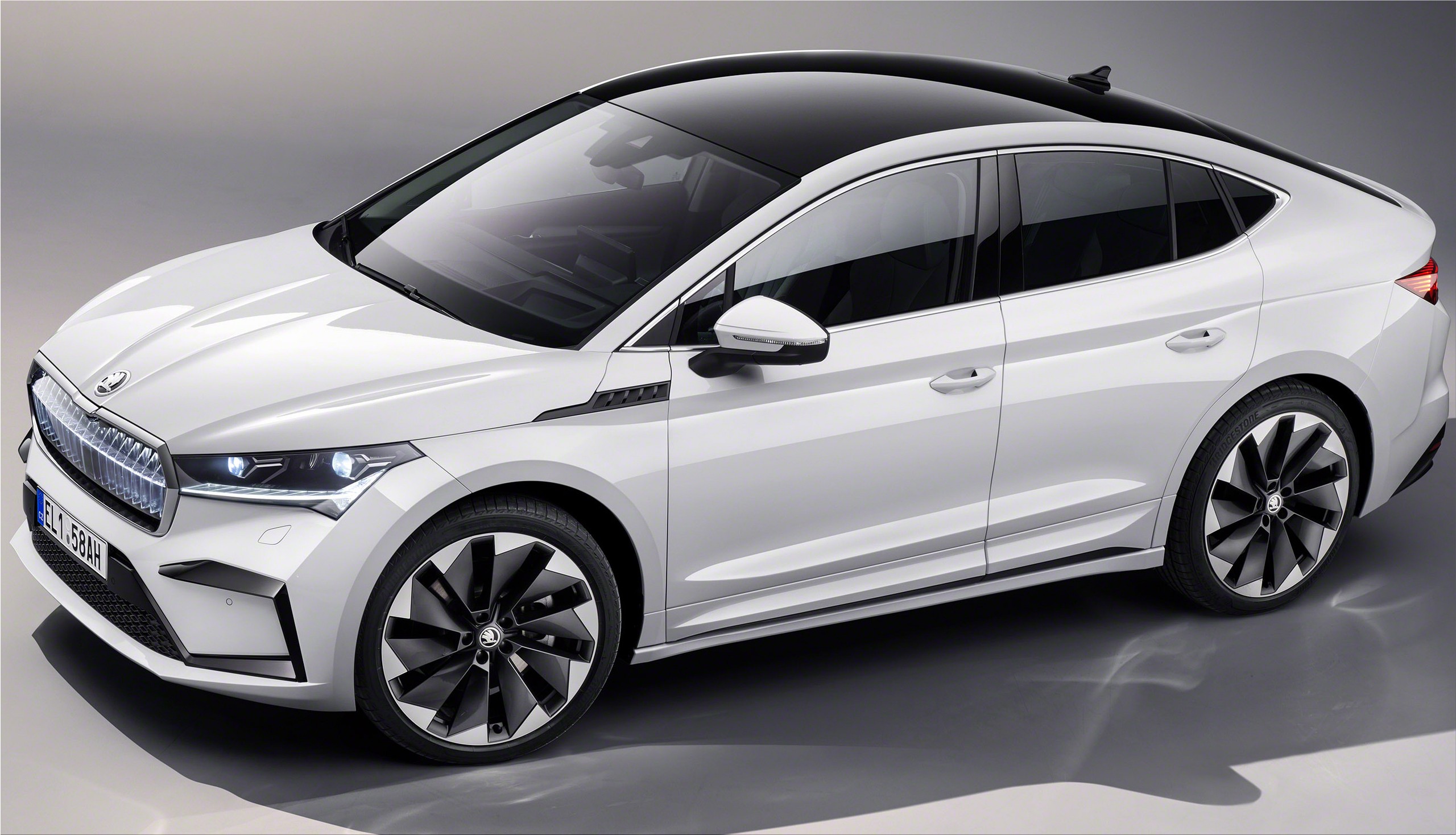 The new Skoda Enyaq Coupe iV embodies refined electric mobility ...