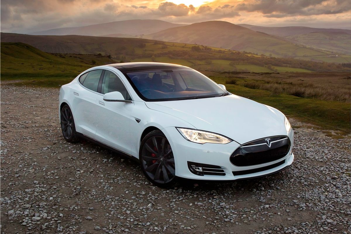 Tesla Model S Will Borrow The Model 3 Interior Electric Hunter