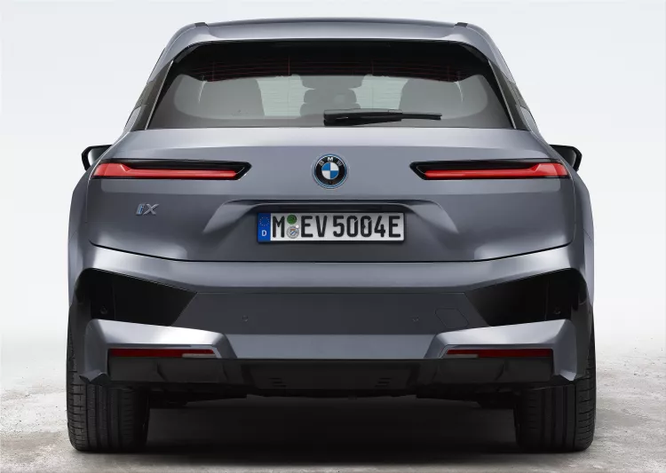 The new BMW iX xDrive50 electric SUV from 98,000 euros | Electric Hunter