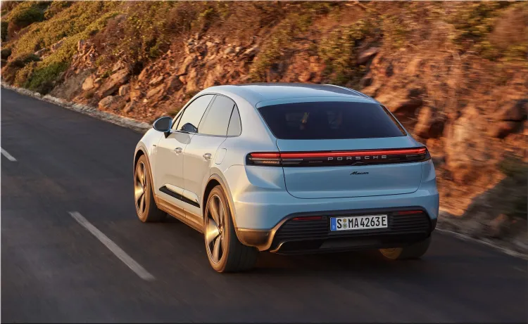 Porsche Macan EV