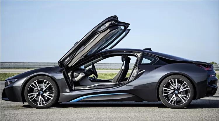 BMW i8